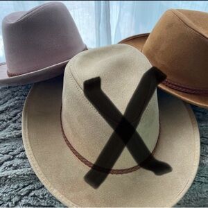 NEW WOMENS SUEDE HATS